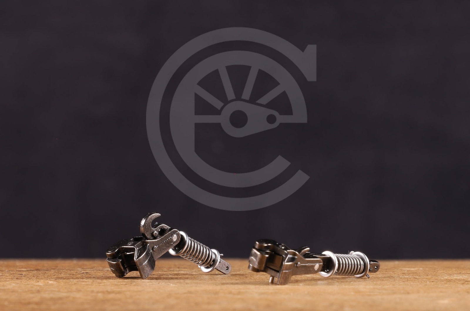 Pair of Working Drophead Buckeye Couplings