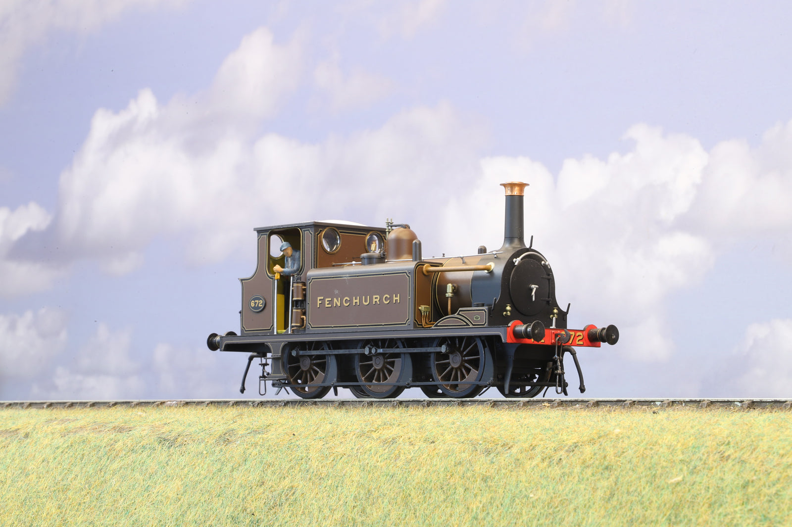 Dapol Finescale O Gauge 'Terrier' A1 No. 672 Fenchurch Marsh Brown