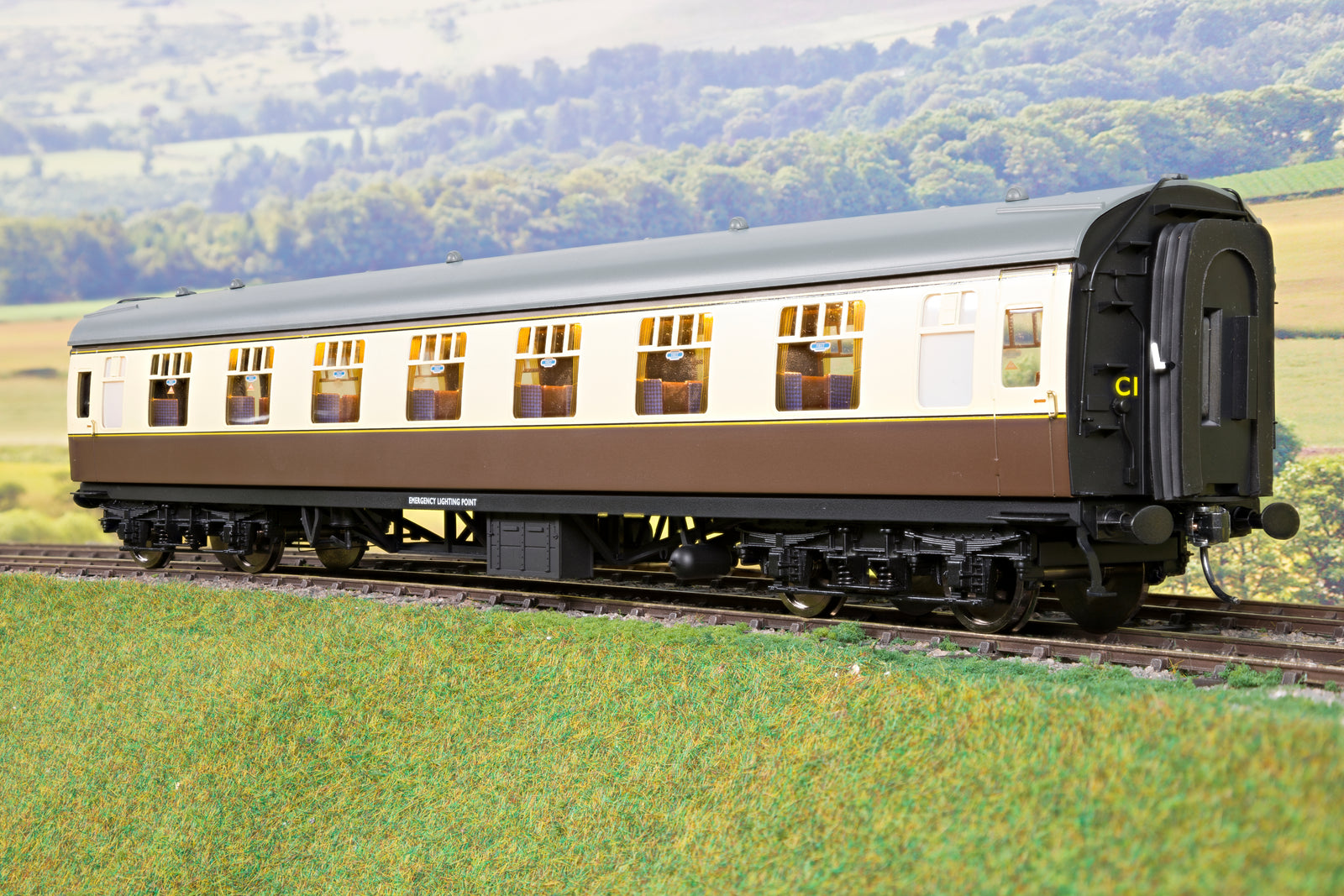 Darstaed D21-2-10 Finescale O Gauge Mk1 RFO (Restaurant First Open), Choc & Cream