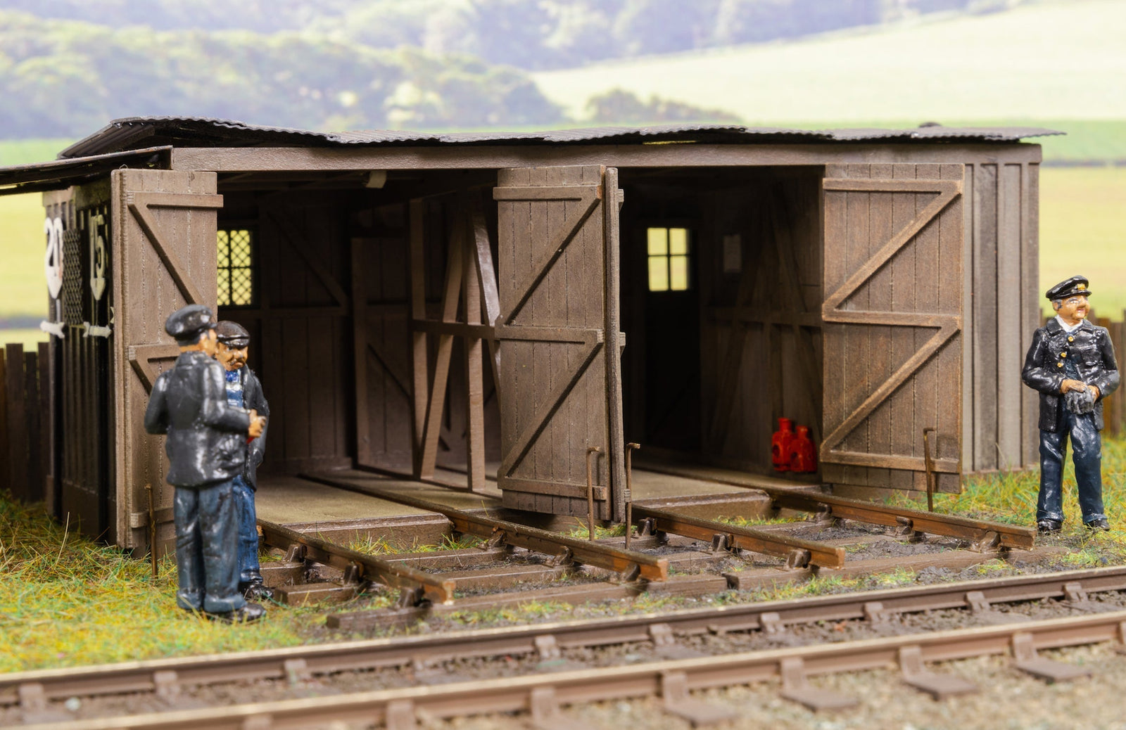 Ellis Clark Trains O Gauge E7000 Wickham Dual Lane Shed Kit