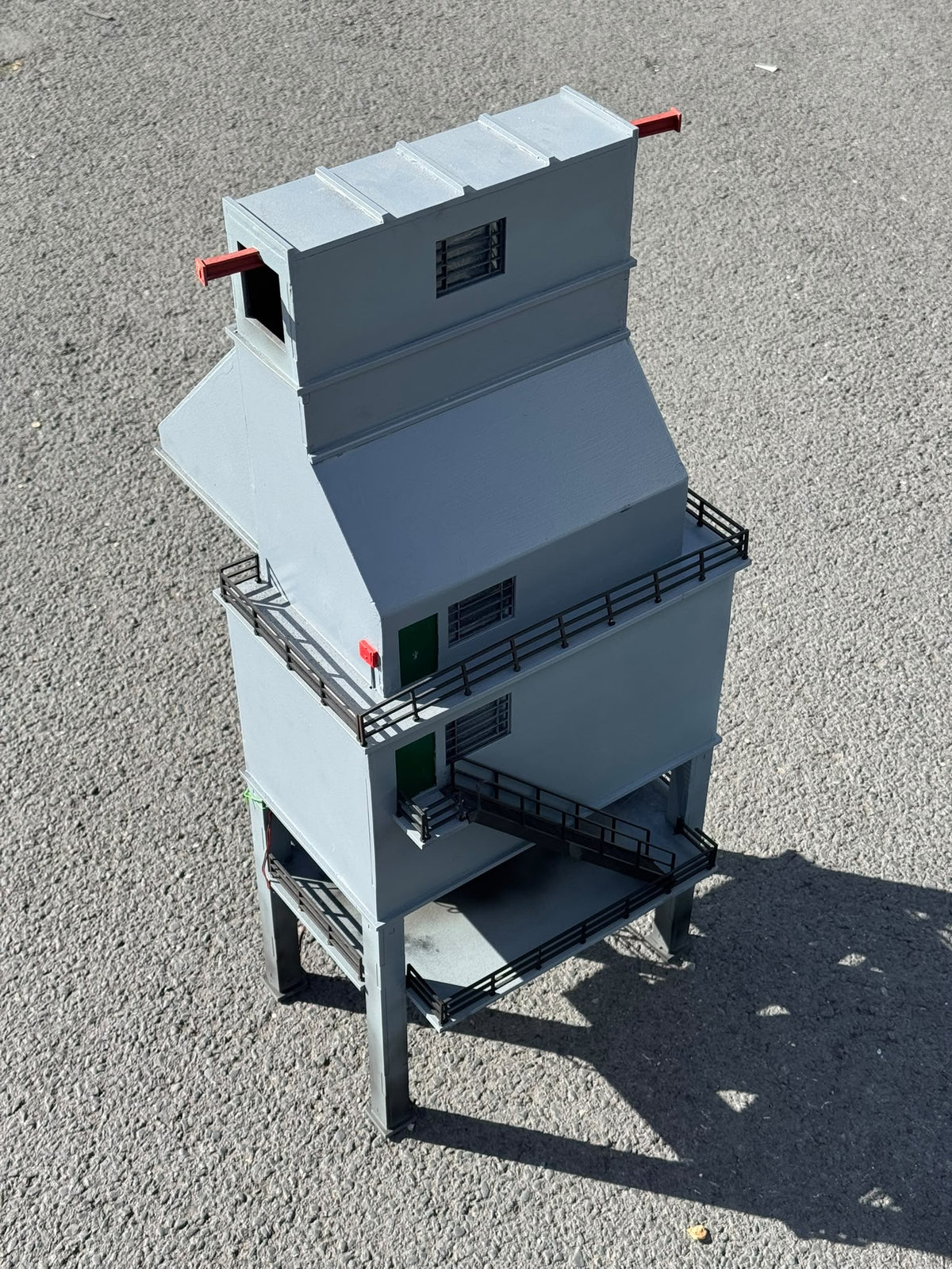 Finescale O Gauge (Kit/Scratch-Built) Coaling Tower (Collection Only)