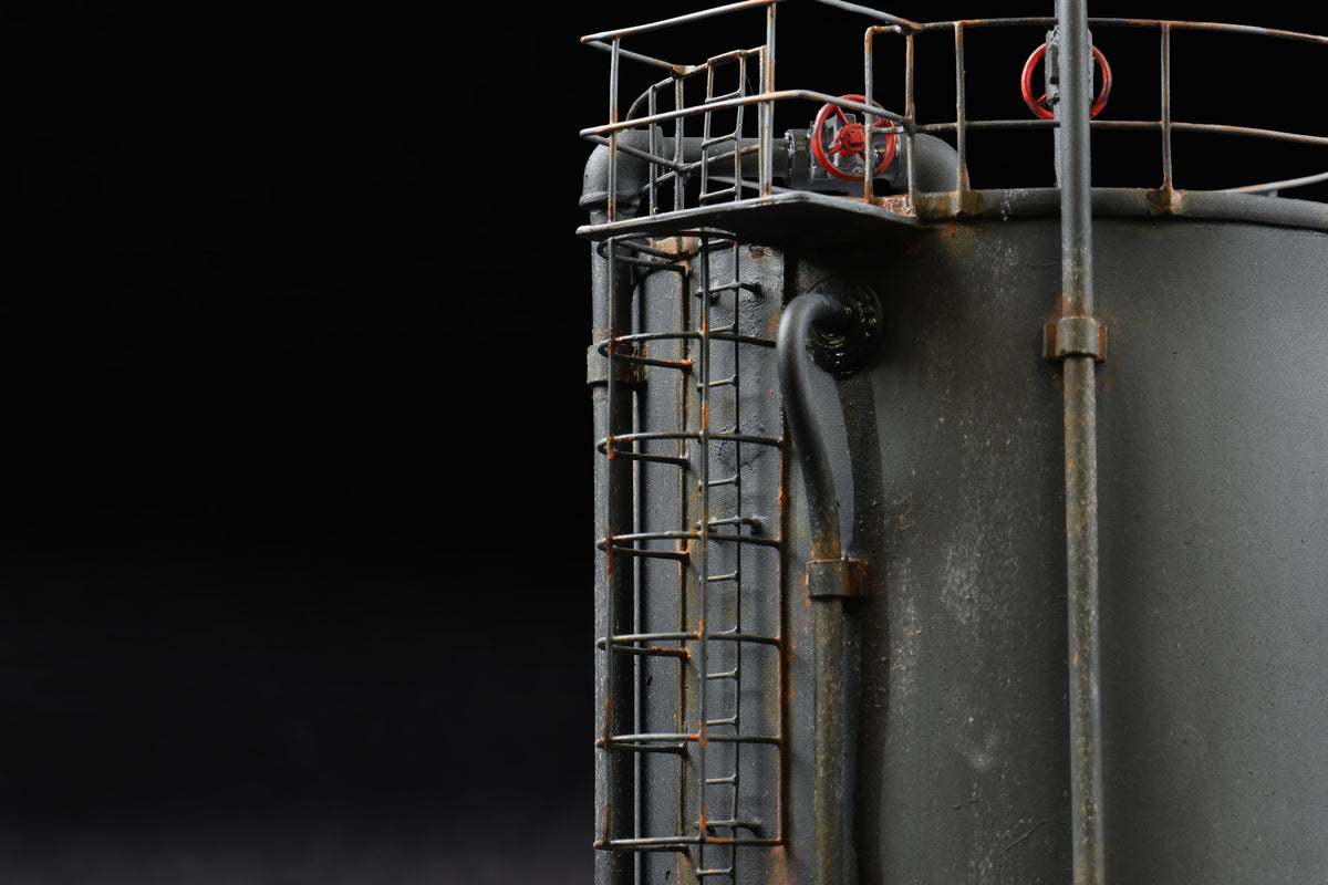 Made in Manchester Models O Gauge Fuel Storage Tank (Short) Weathered