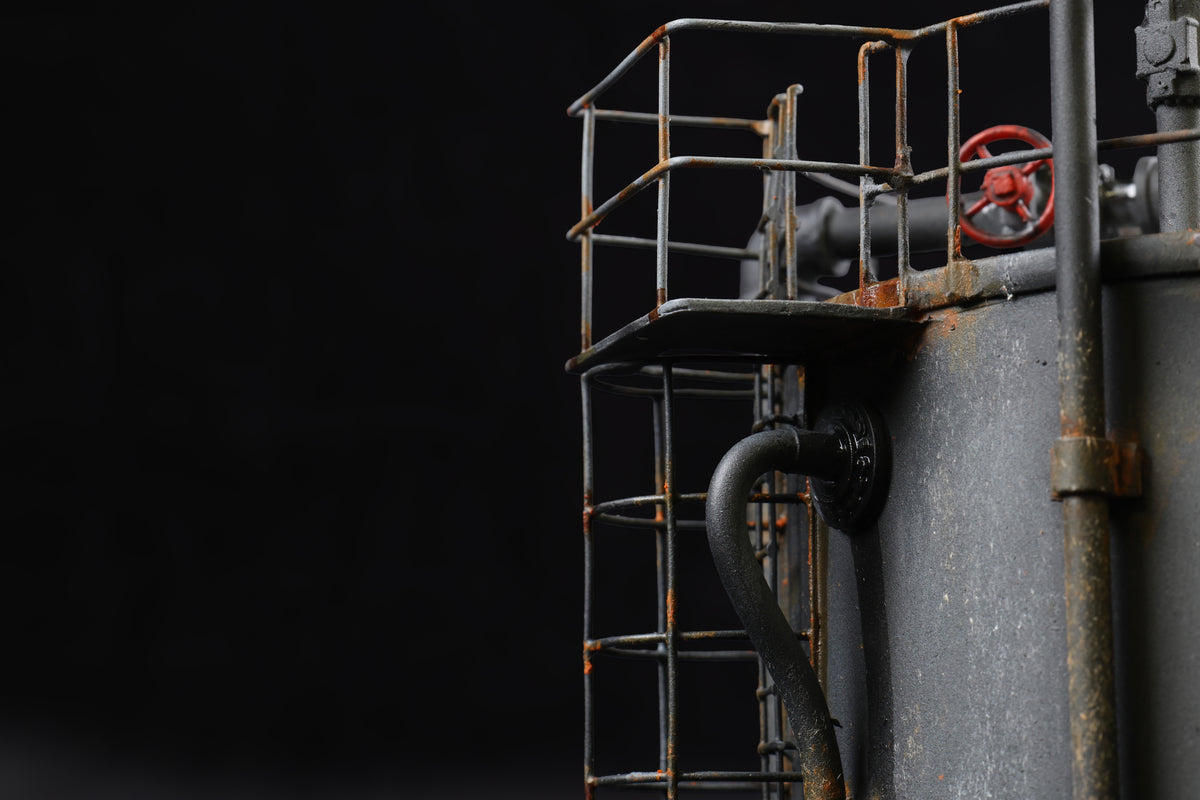 Made in Manchester Models O Gauge Fuel Storage Tank (Short) Weathered