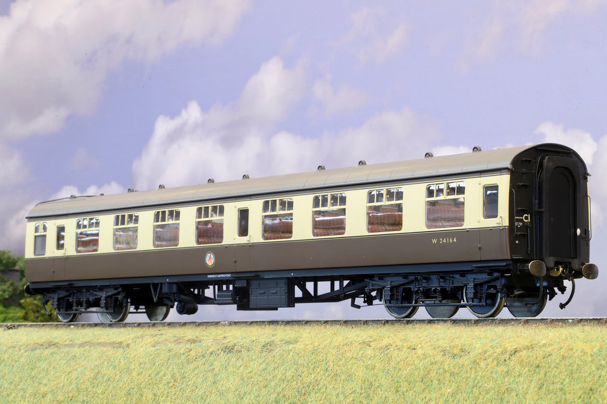 Lionheart Finescale O Gauge BR MK1 SK Chocolate & Cream No.W24164