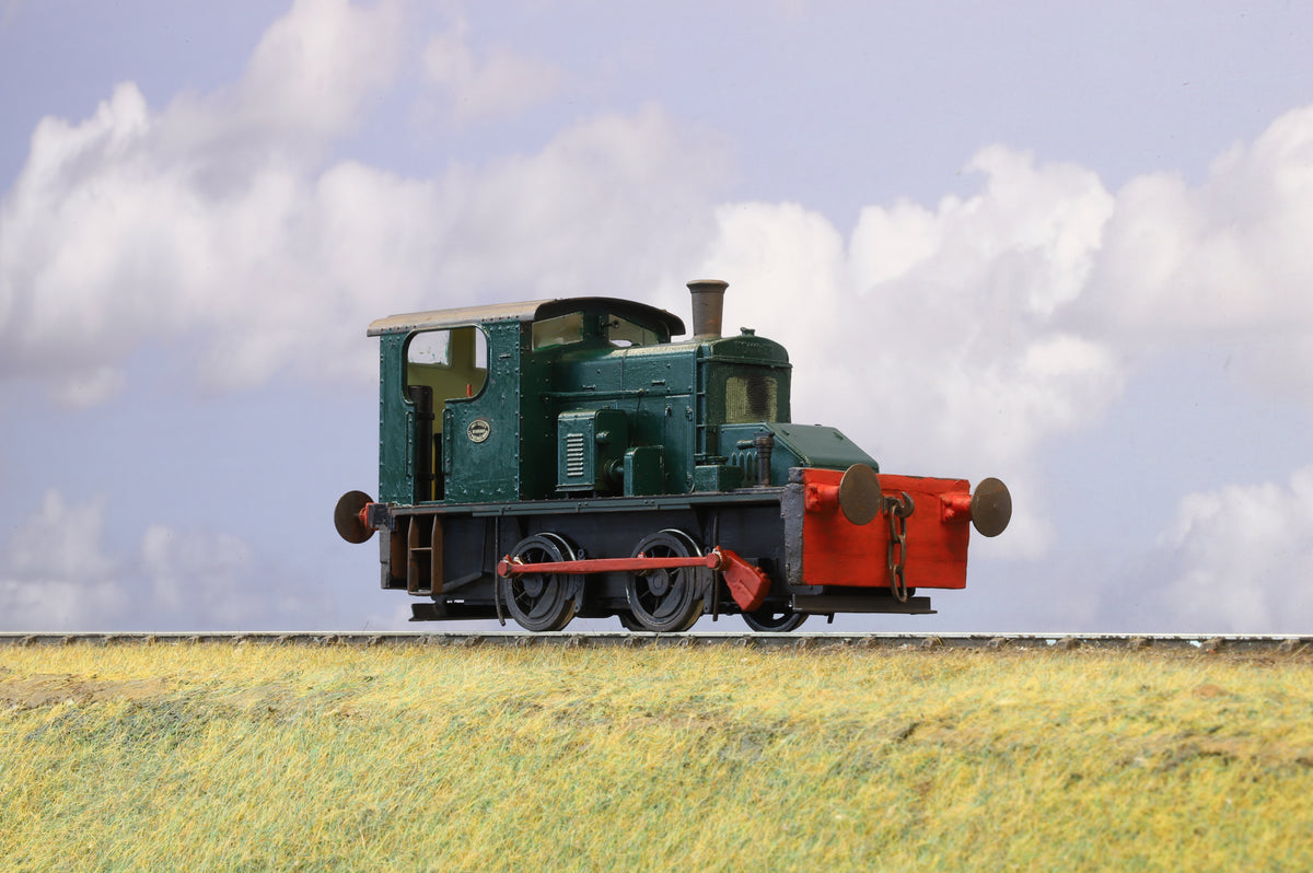 Ixion Finescale O Gauge Fowler 0-4-0 Diesel Mechanical Shunter Unlined Green