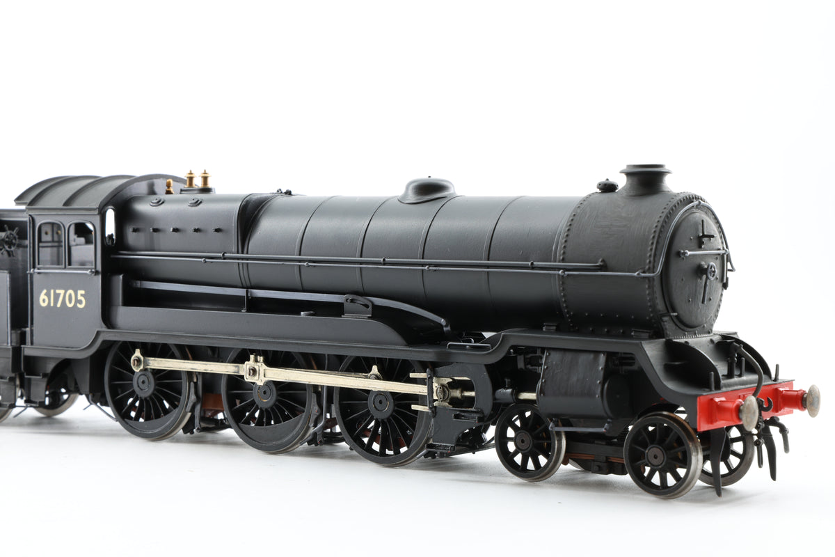 Finescale O Gauge (Kit-Built) ex-LNER B7 No.61705, BR Black 'British Railways'