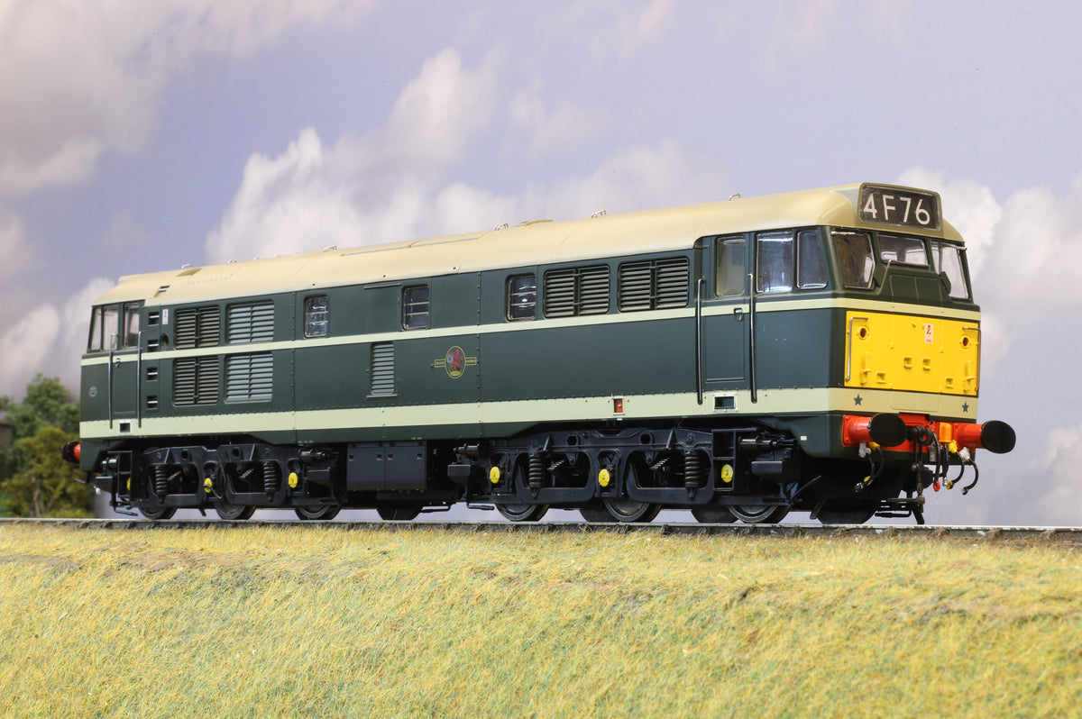 Heljan O Gauge Class 31 BR Green Small Yellow Panels, Unnumbered