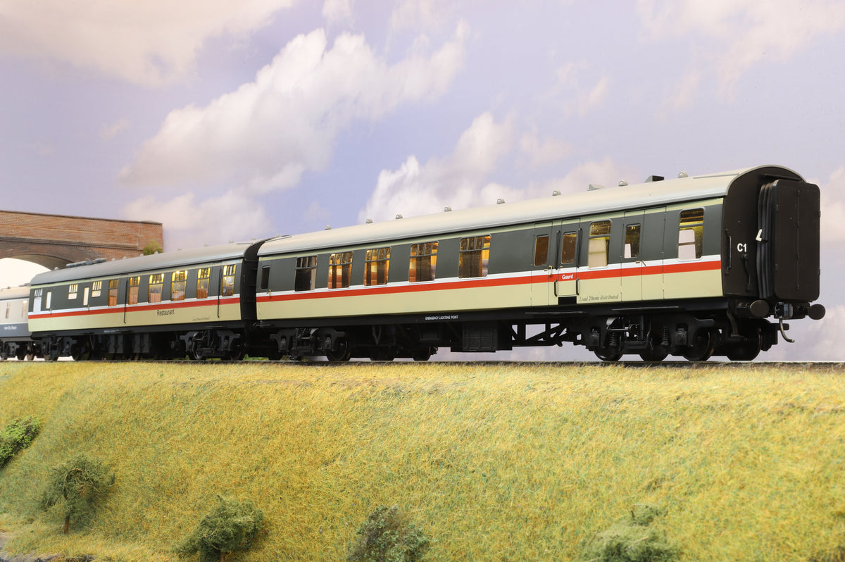 Darstaed Finescale O Gauge Pack of 4 MK1 Coaches (BCK, RU, RFO, SLF/S) 3 BR Intercity + 1  Blue &amp; Grey (Unnumbered) Commonwealth Bogies