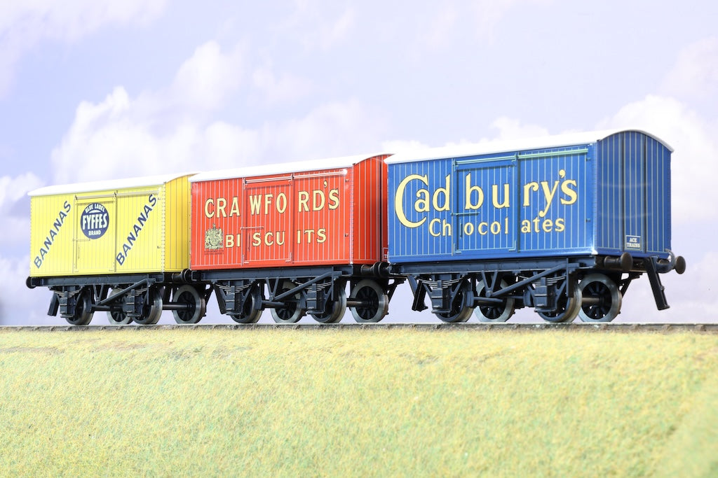 Ace Trains Coarse Scale O Gauge Private Owner Van Set 6