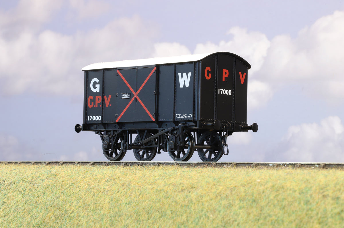 Minerva Finescale O Gauge Great Western Gunpowder Van