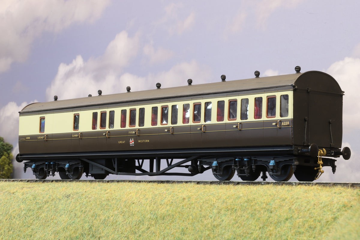 Finescale O Gauge (Kit-Built) GWR Suburban No. 6208