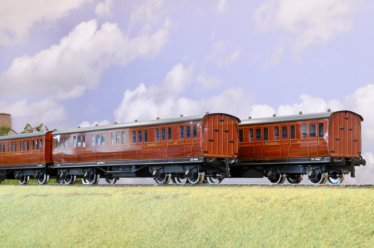 Darstaed Coarse Scale O Gauge Set of 3 x London Transport Coaches (3-Rail)