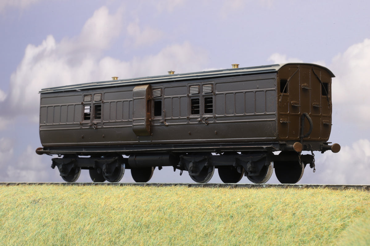 WORKSHOP Kit-built Finescale O Gauge GWR 40ft Parcels Van