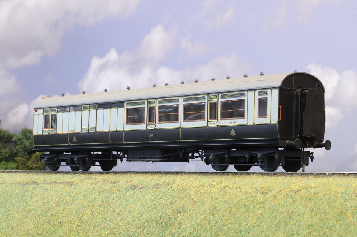 Kit-built Finescale O Gauge LNWR Brake Corridor Third No.7084