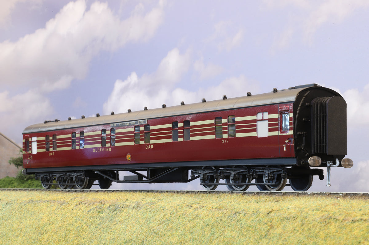 Kit-built Finescale O Gauge LMS Twelve wheel Sleeping Car No. 377