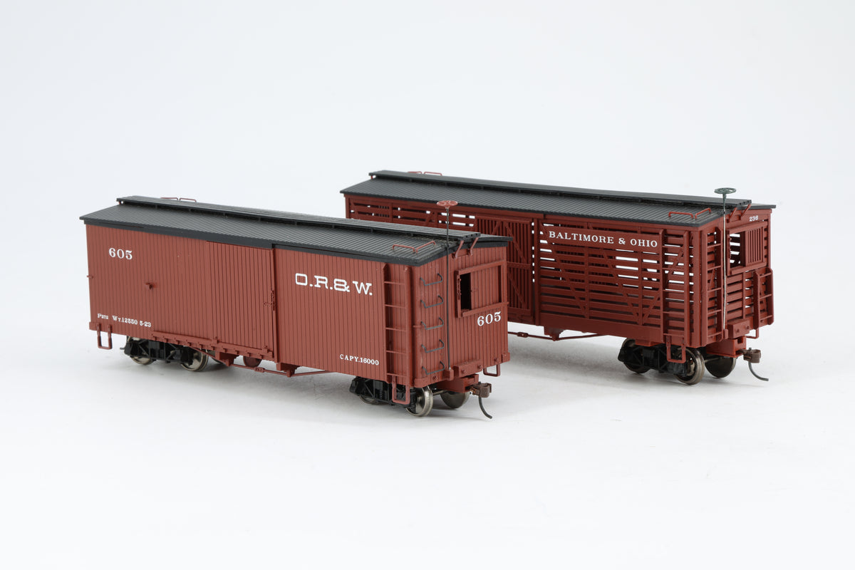 Spectrum/Bachmann On30 Pair of Stock/Box Cars