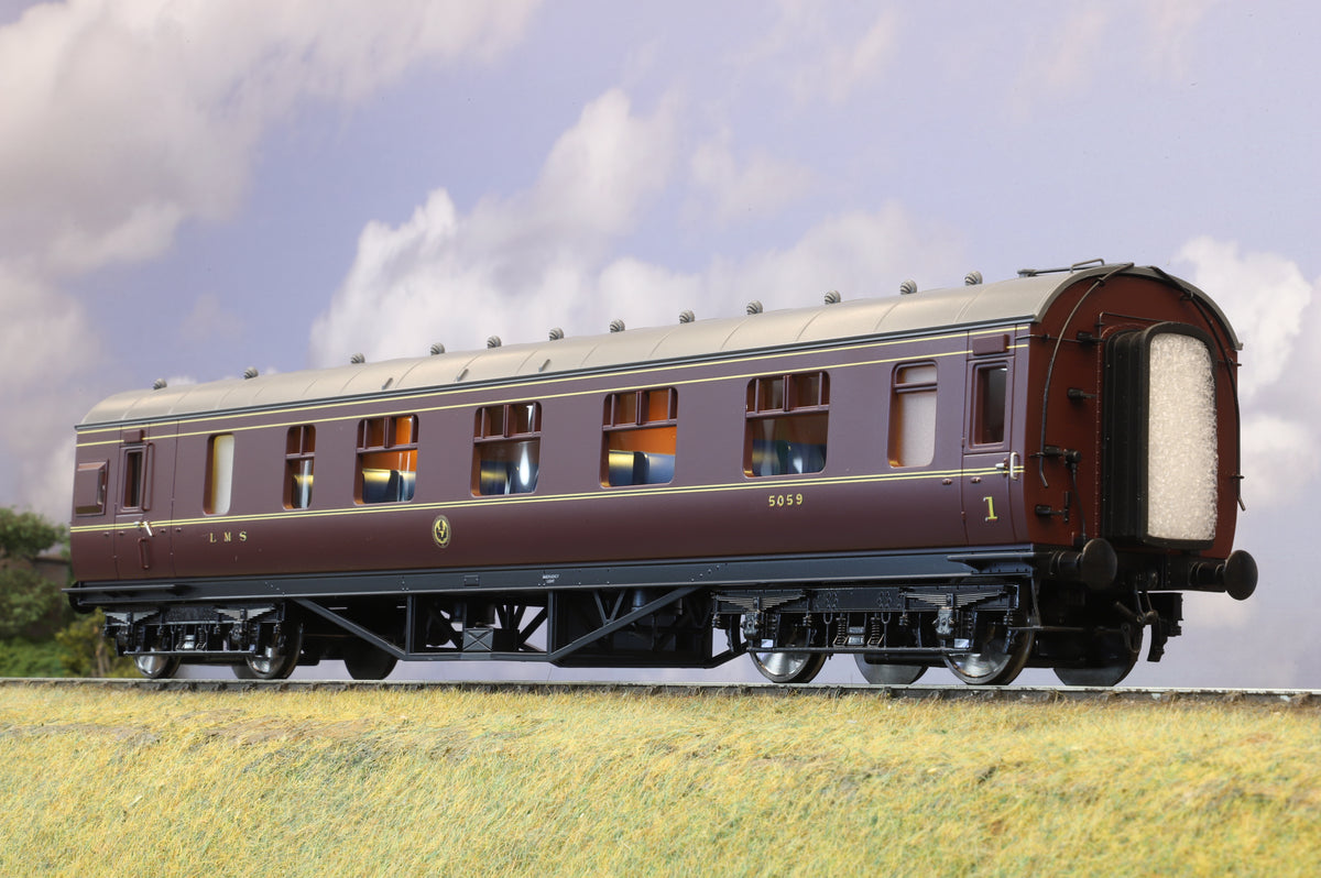 MTH Finescale O Gauge LMS Standard Passenger Car (Brake First) Lined Maroon