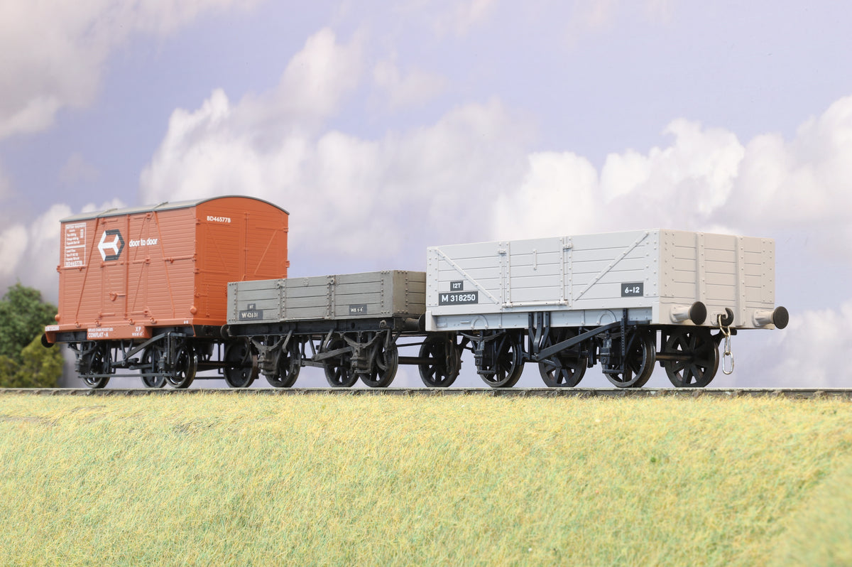Dapol Finescale O Gauge Rake of Three Open Wagons