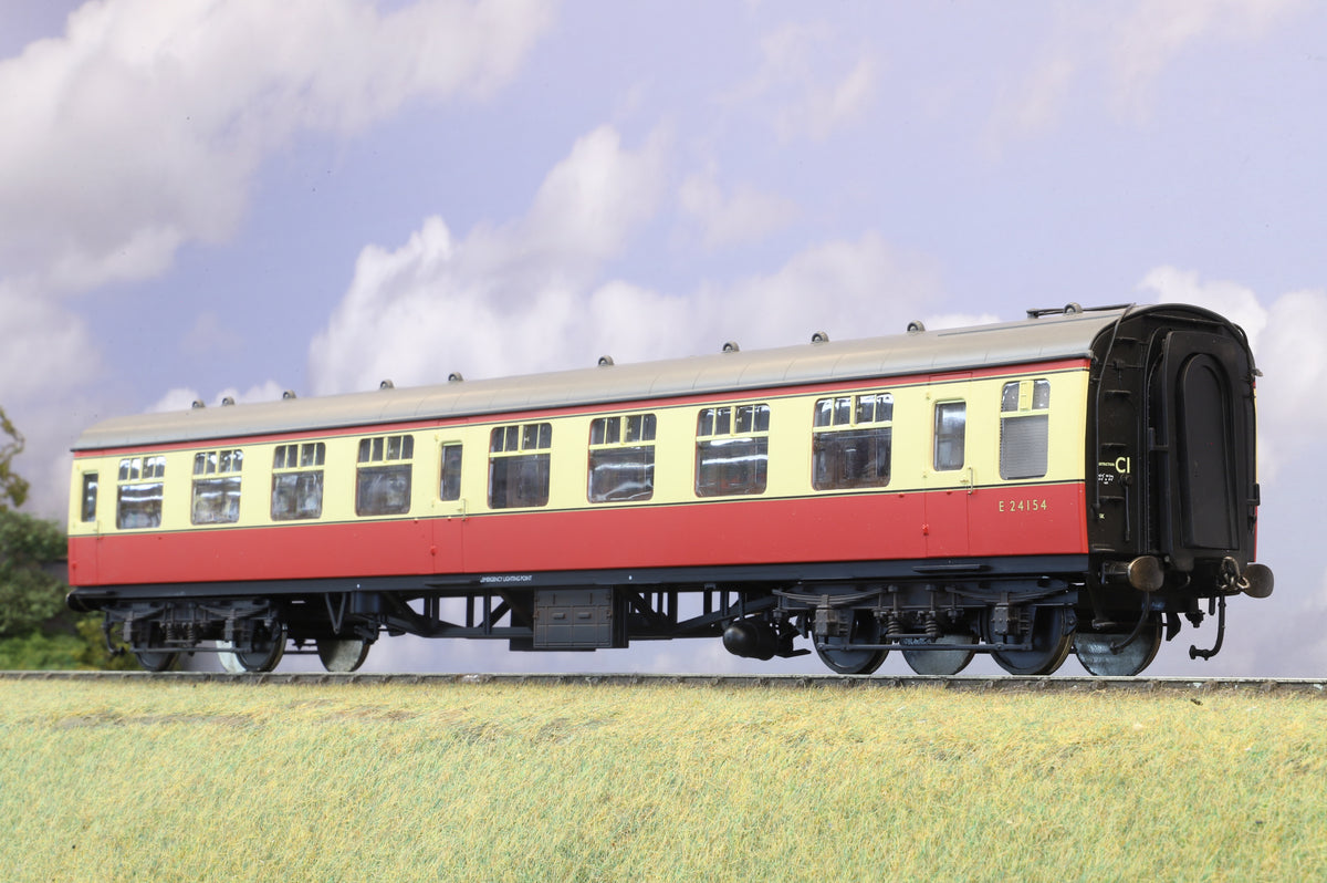 Lionheart Finescale O Gauge BR MK1 SK Crimson & Cream