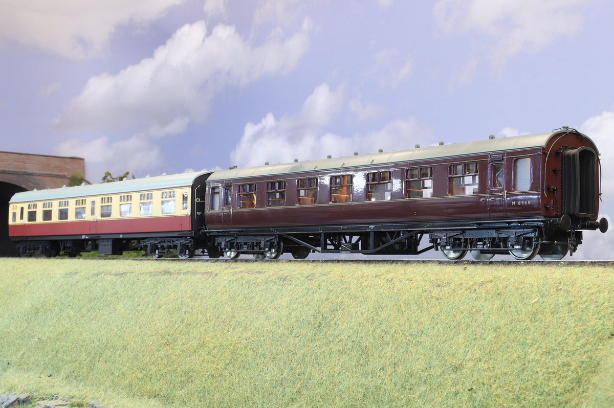 Finescale O Gauge Pair of BR Coaches
