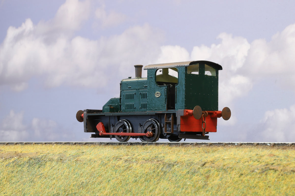 Ixion Finescale O Gauge Fowler 0-4-0 Diesel Mechanical Shunter Unlined Green