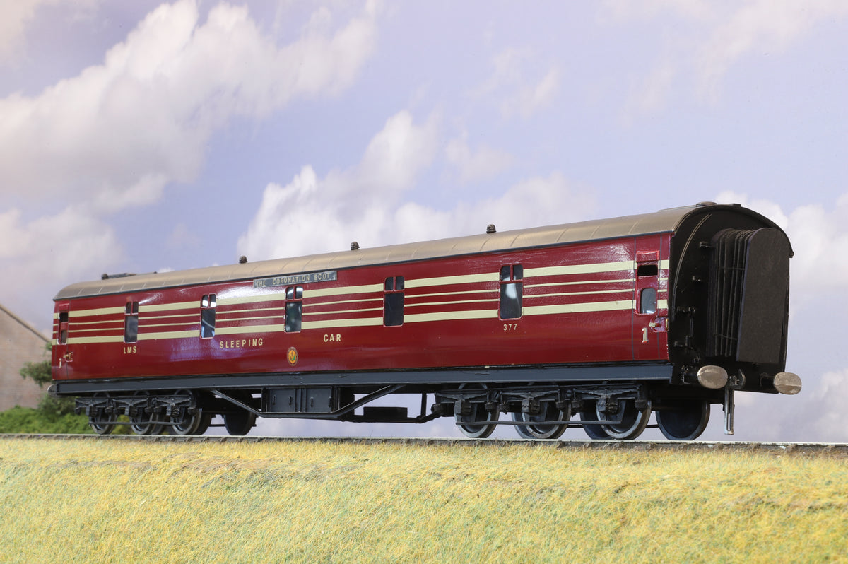 Kit-built Finescale O Gauge LMS Twelve wheel Sleeping Car No. 377