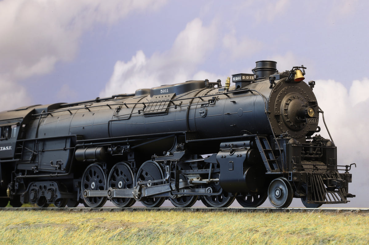 Sunset Models (3rd Rail) O Scale Santa Fe 2-10-4 No. 5011