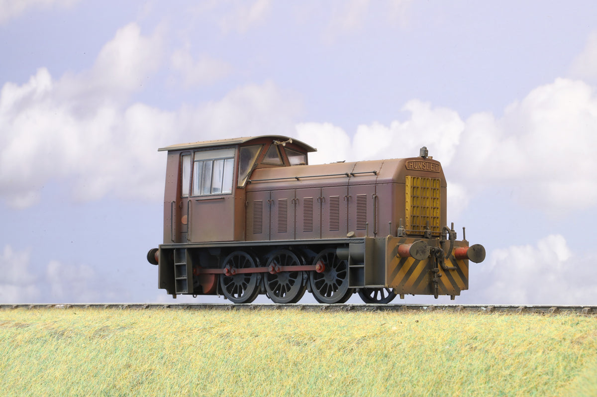 Heljan Finescale O Gauge Class 05, Maroon (Pro Weathered)