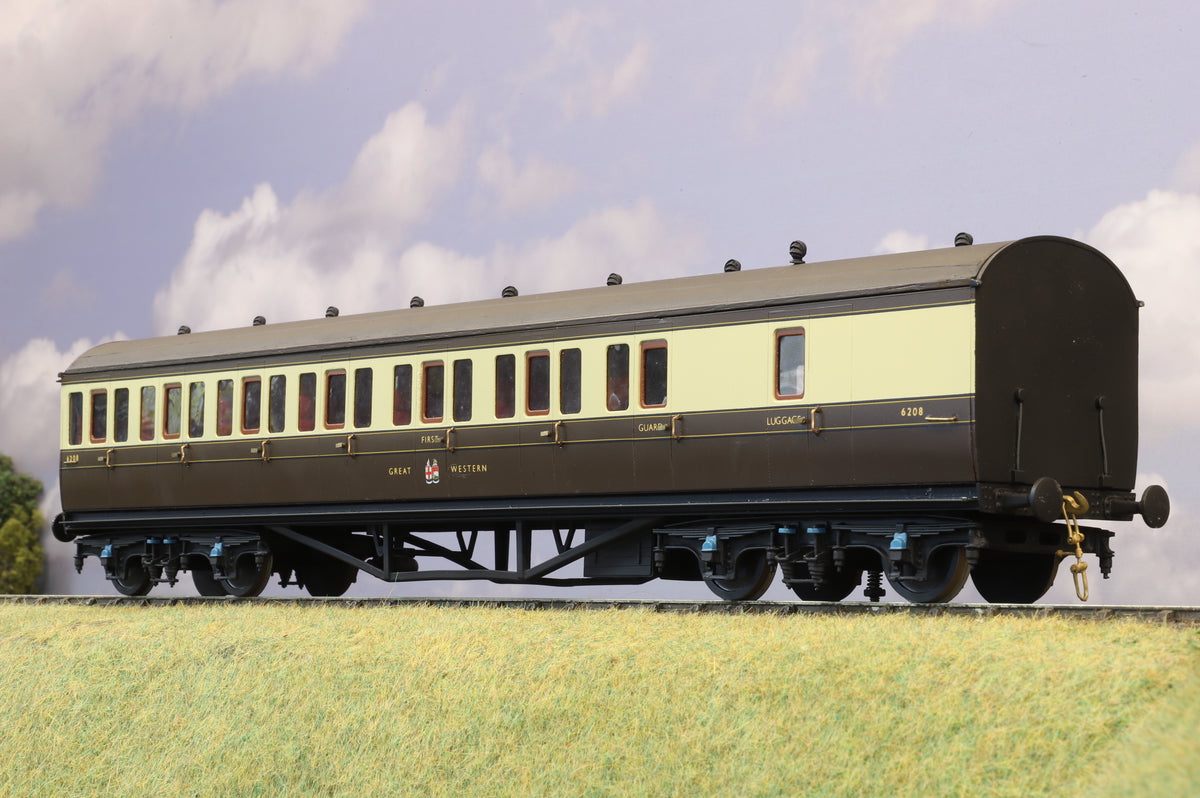 Finescale O Gauge (Kit-Built) GWR Suburban No. 6208