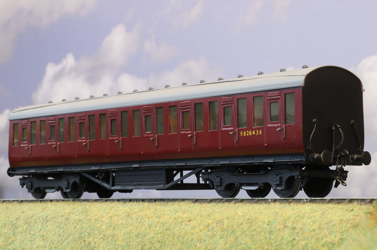Finescale O Gauge (Kit-Built) Thompson 52ft Suburban Full Third No. E82643E, BR Maroon (Brass Construction)