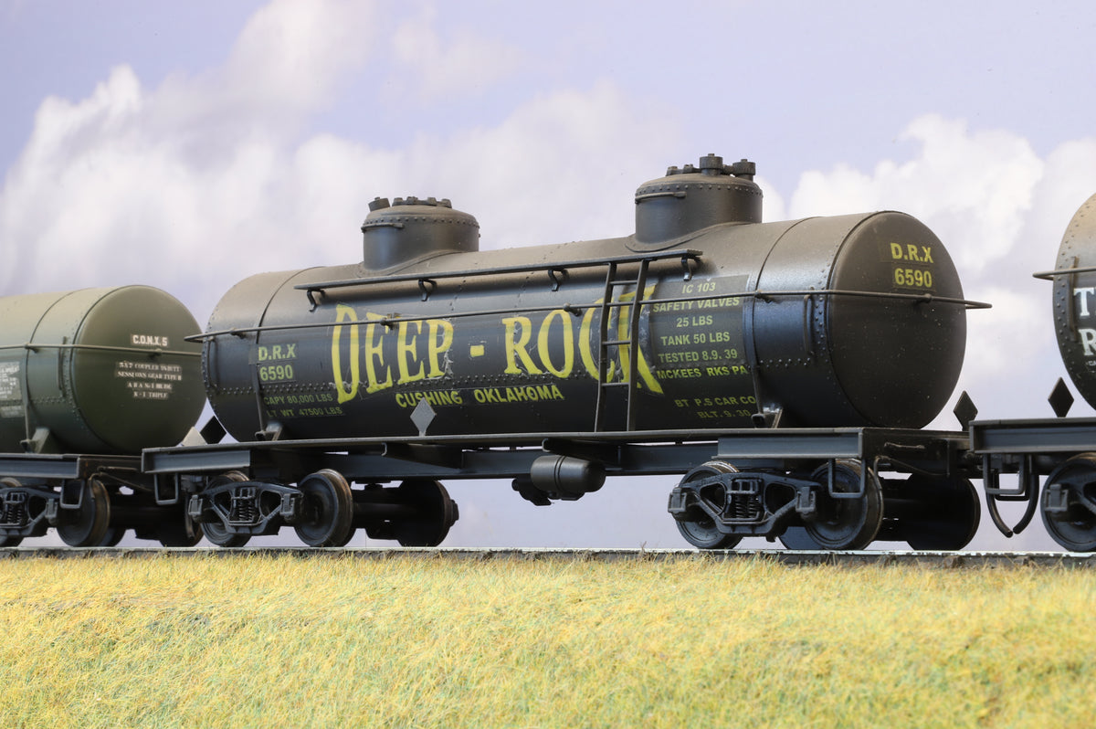 American O Scale 4 x Bogie Tankers (Metal Construction, Weathered)