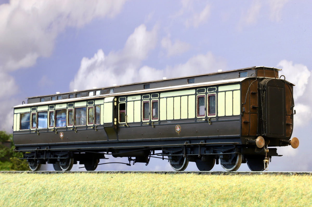 Finescale O Gauge (Kit-Built) GWR Composite Brake Third Clerestory Coach No. 2085