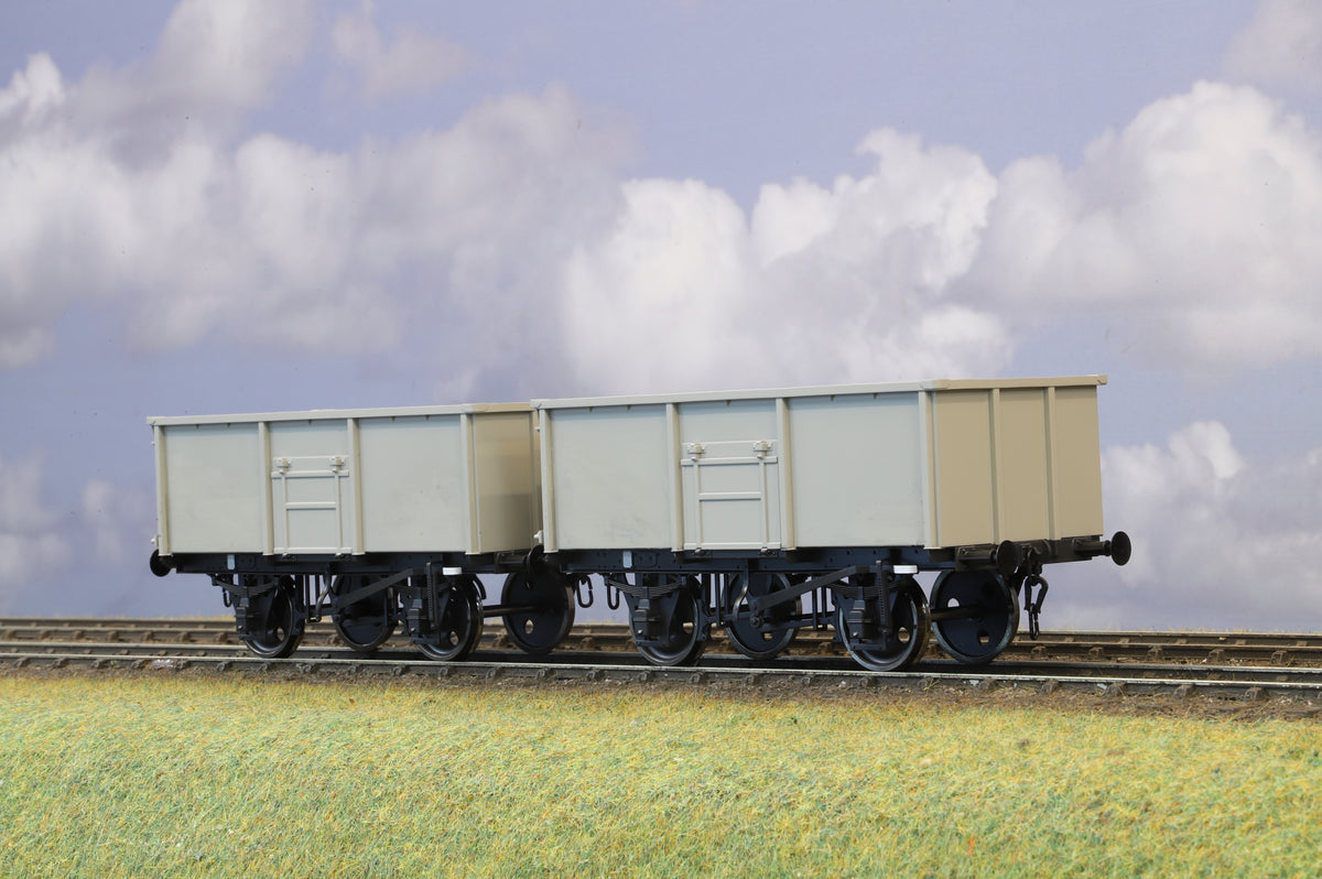Dapol Finescale O Gauge Pair of 16T Mineral Wagons BR Grey (No: 7F-030-015)
