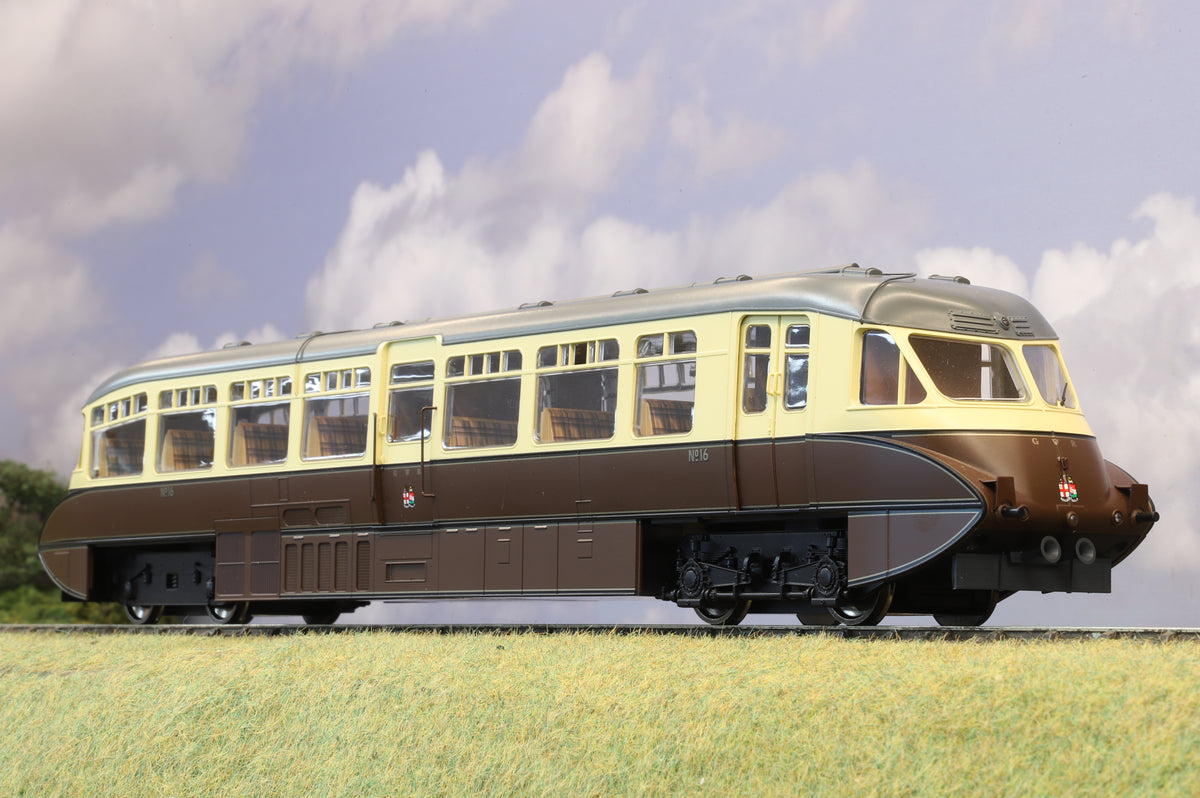 Dapol Finescale O Gauge GWR Streamlined Railcar No.16 GWR Chocolate/Cream