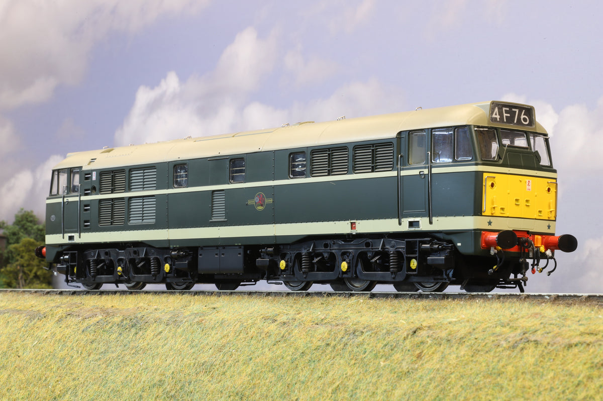 Heljan O Gauge Class 31 BR Green Small Yellow Panels, Unnumbered