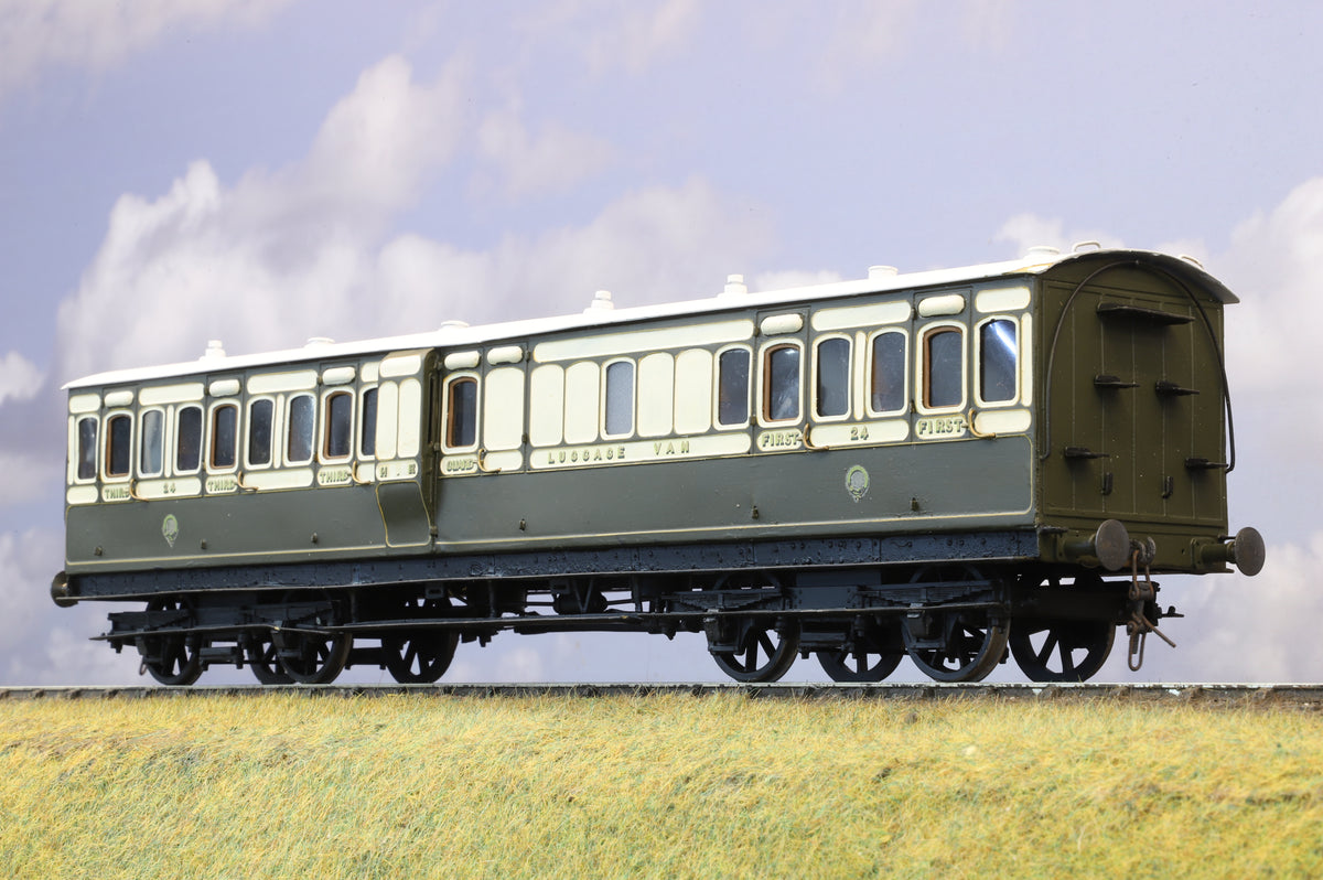 Finescale O Gauge (Kit-Built) Highland Railway Luggage Composite No.24 (Brass Construction)