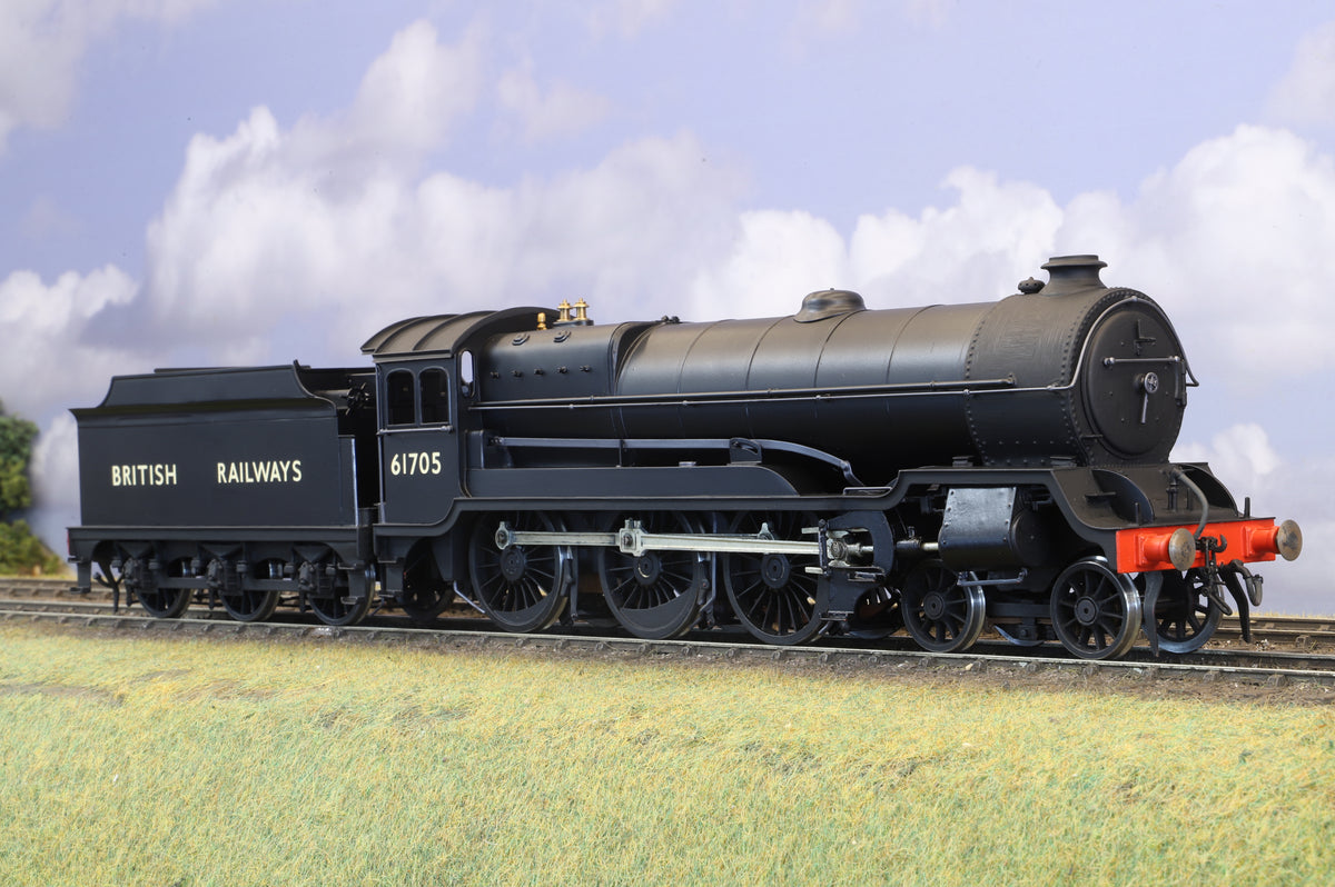 Finescale O Gauge (Kit-Built) ex-LNER B7 No.61705, BR Black 'British Railways'