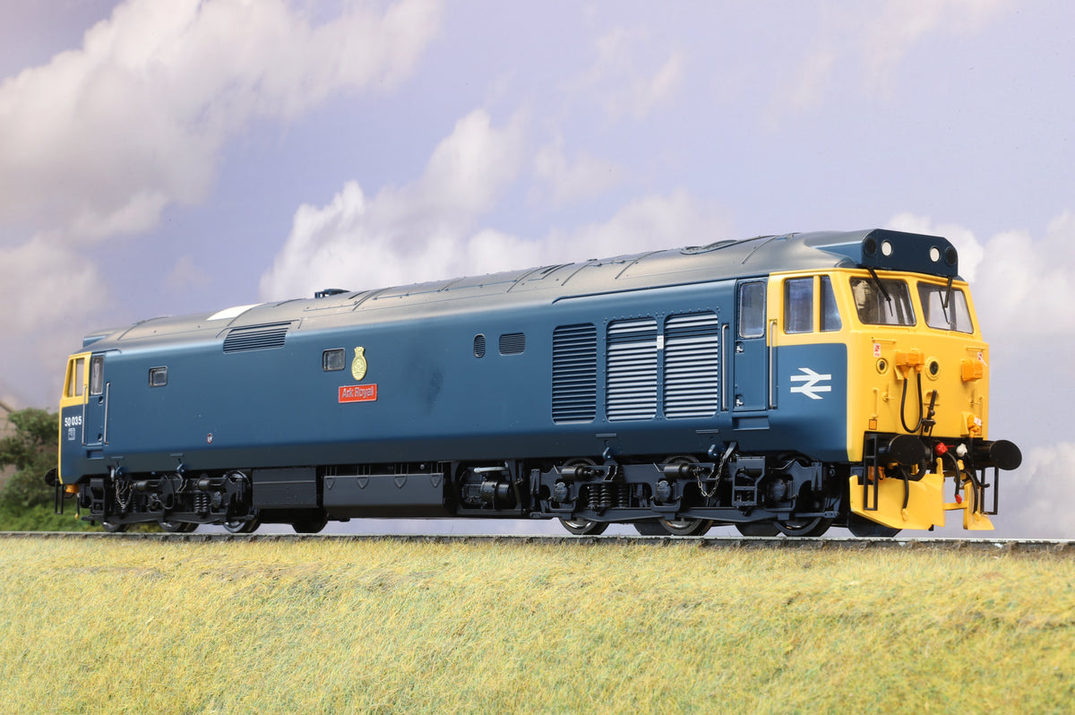 Heljan Finescale O Gauge Class 50 No. 50035 &#39;Ark Royal&#39;, DCC Sound