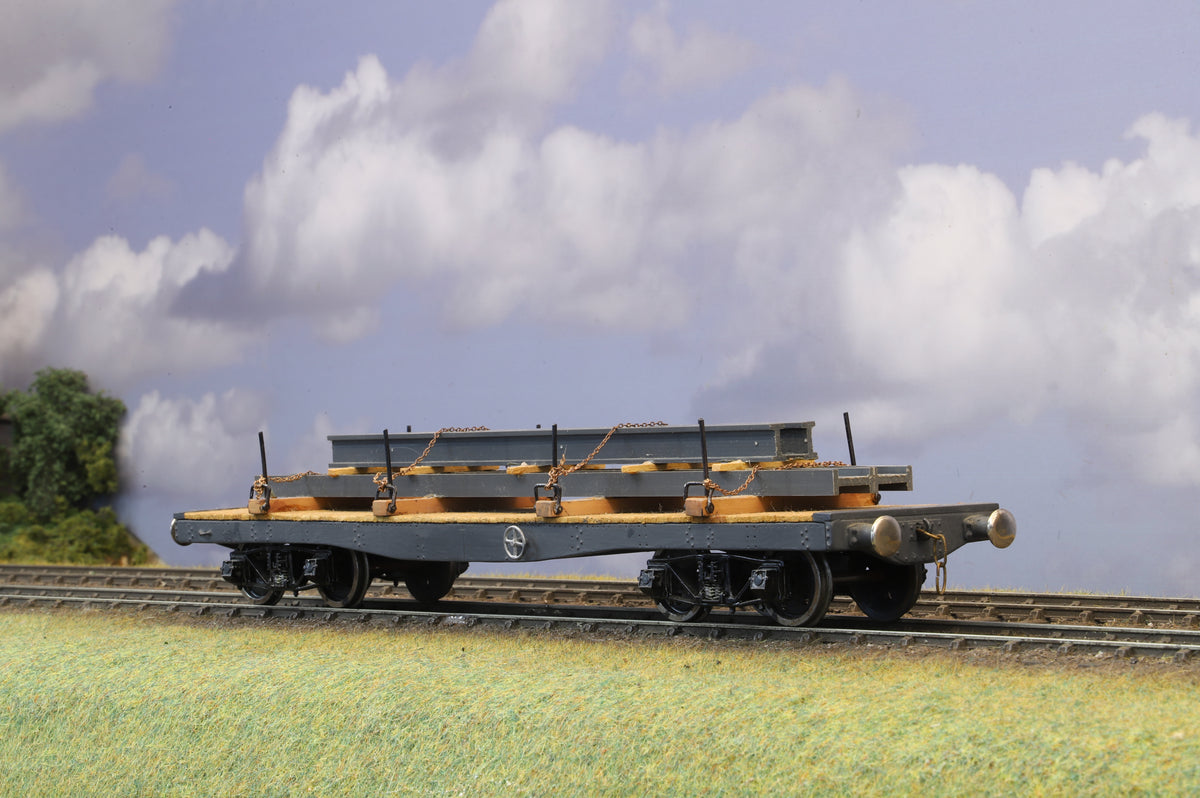 Kit-built  Finescale O Gauge Bogie Bolster Wagon with load