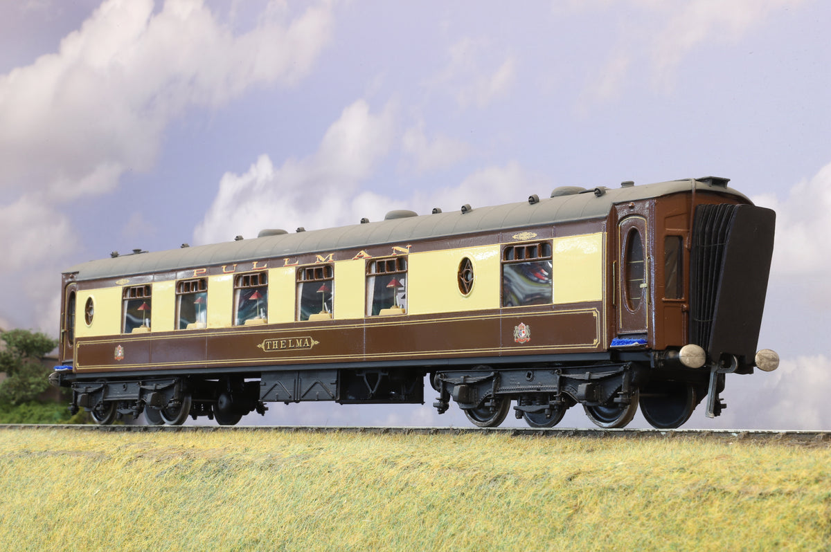 Kit-built Finescale O Gauge Pullman Kitchen Car &#39;Thelma&#39;