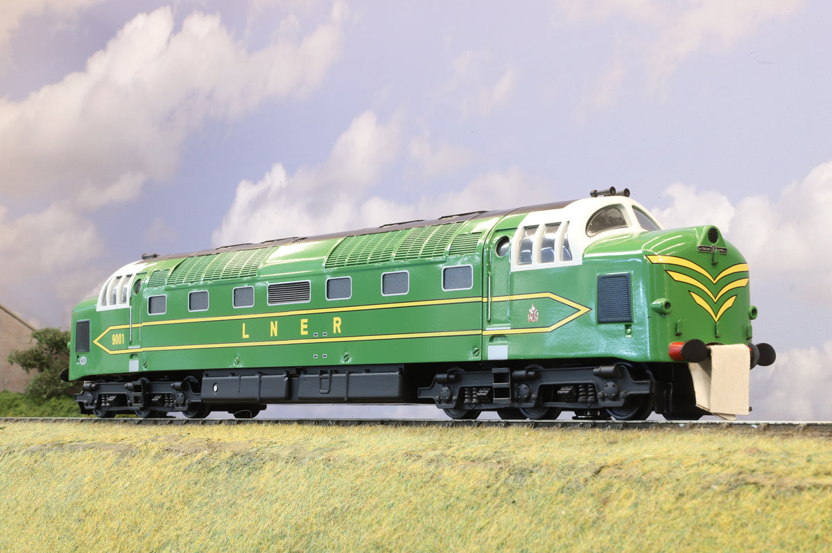 Ace Trains Coarse Scale O Gauge EE 'Deltic' D9001 LNER Green 2/3 rail operation