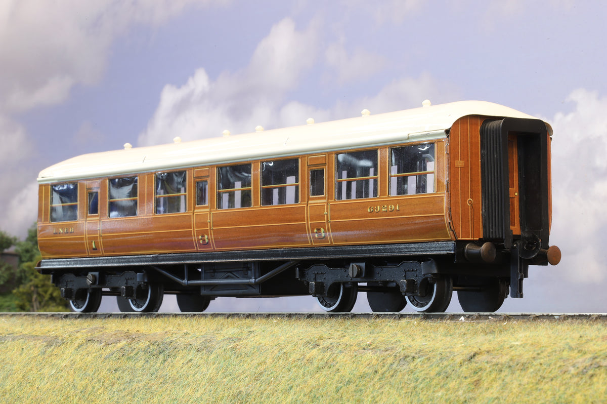 ACE Trains Coarse Scale O Gauge LNER Teak Composite Coach