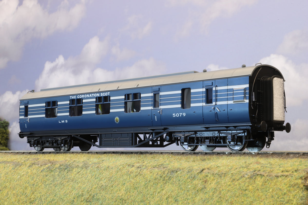 MTH Finescale O Gauge LMS Standard Passenger Car (Brake First) 'Coronation Scot' No. 5079