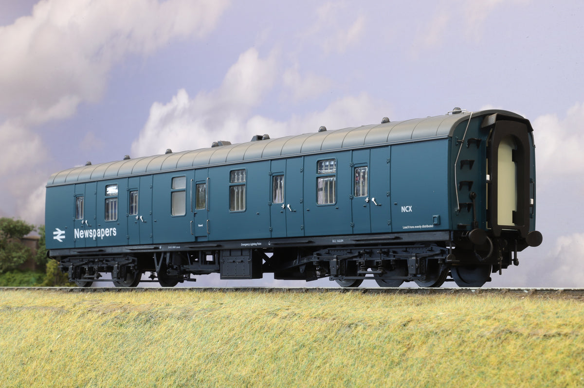 Heljan Finescale O Gauge 57&#39; MK1 BG BR Blue &#39;Newspapers&#39; Unnumbered