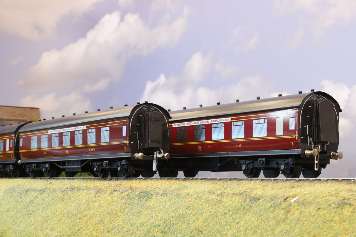 Ace Trains Coarse Scale O Gauge Rake of Five LMS 'Merseyside Express' Coaches. 2/3 Rail