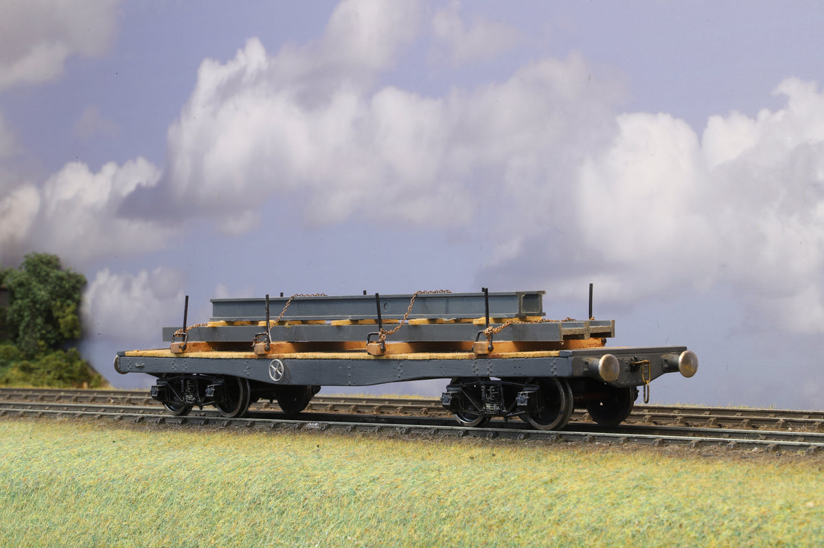 Kit-built  Finescale O Gauge Bogie Bolster Wagon with load
