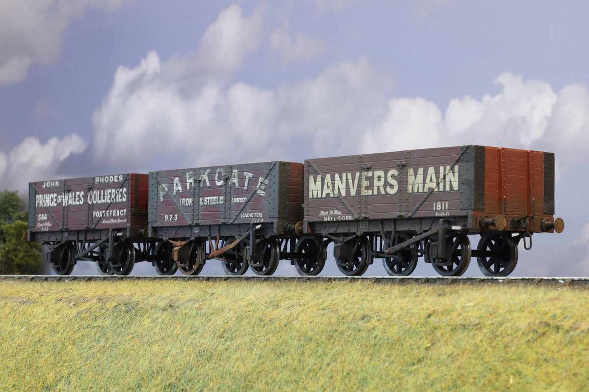 Slater&#39;s Finescale O Gauge (Kit-Built) Rake Of 3 Private Owners Wagons, Weathered