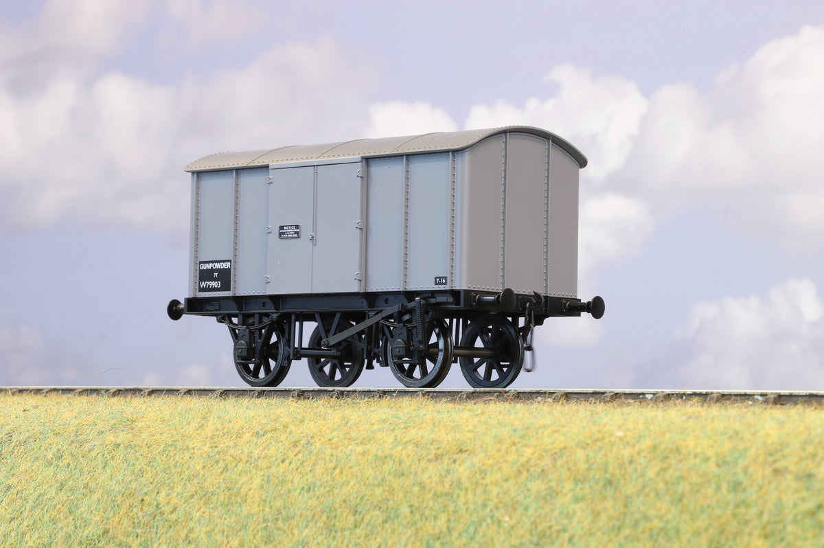 Minerva Finescale O Gauge Great Western Gunpowder Van BR Grey