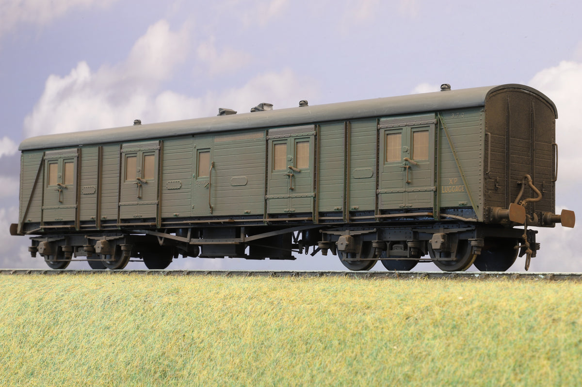 Slaters Finescale O Gauge (Kit-Built) Southern Railway Bogie Guards Van No. 370, Weathered