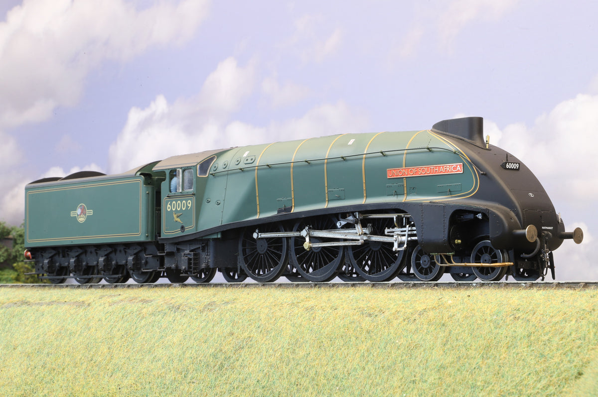 Hattons Finescale O Gauge Class A4 No. 60009 'Union of South Africa' BR Green Late Crest (Collection Only)